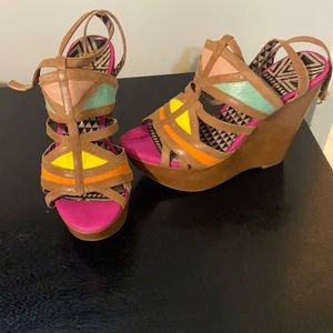 Jessica Simpson heels